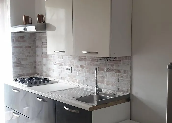 Bingo 2 ゲストハウス *